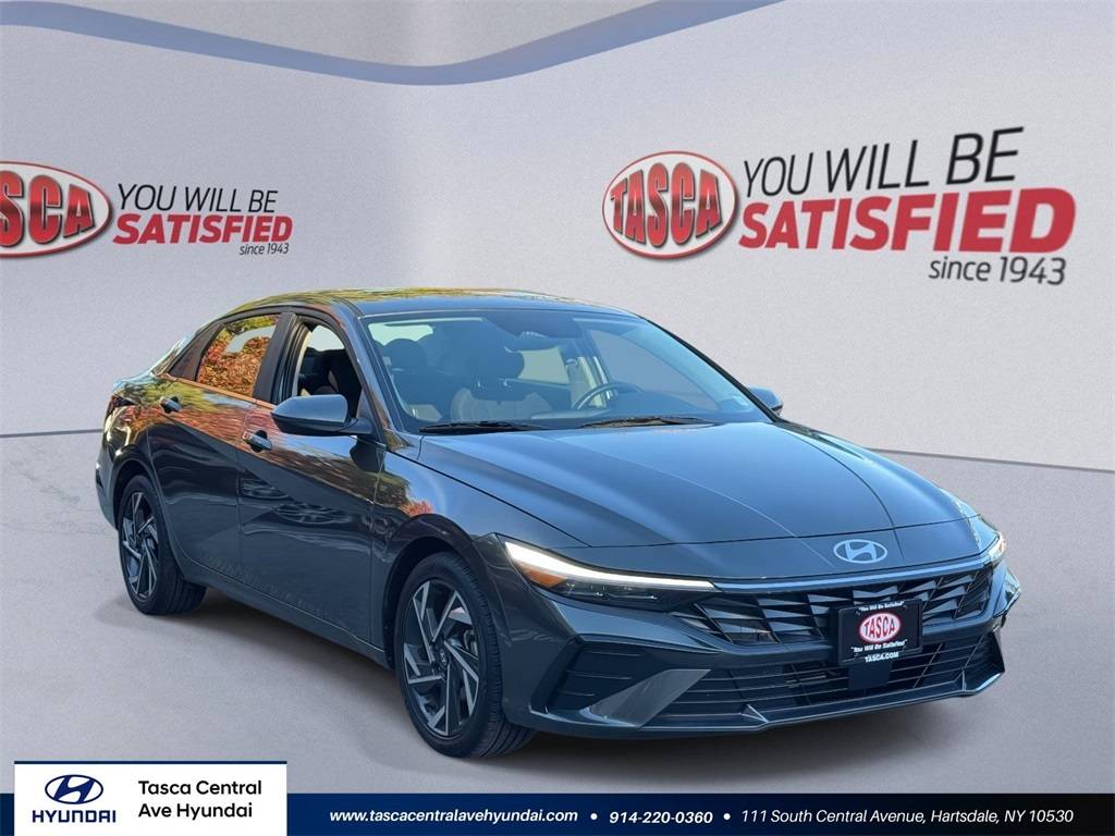 2024 Hyundai Elantra SEL — Sedan — 8,562 mi — Stamford, CT