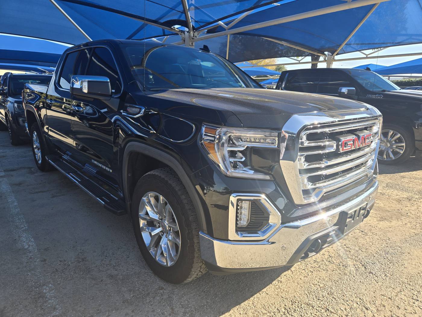 2022 GMC Sierra 1500 Limited SLT — Pickup Truck — 56,926 mi — Denton, TX