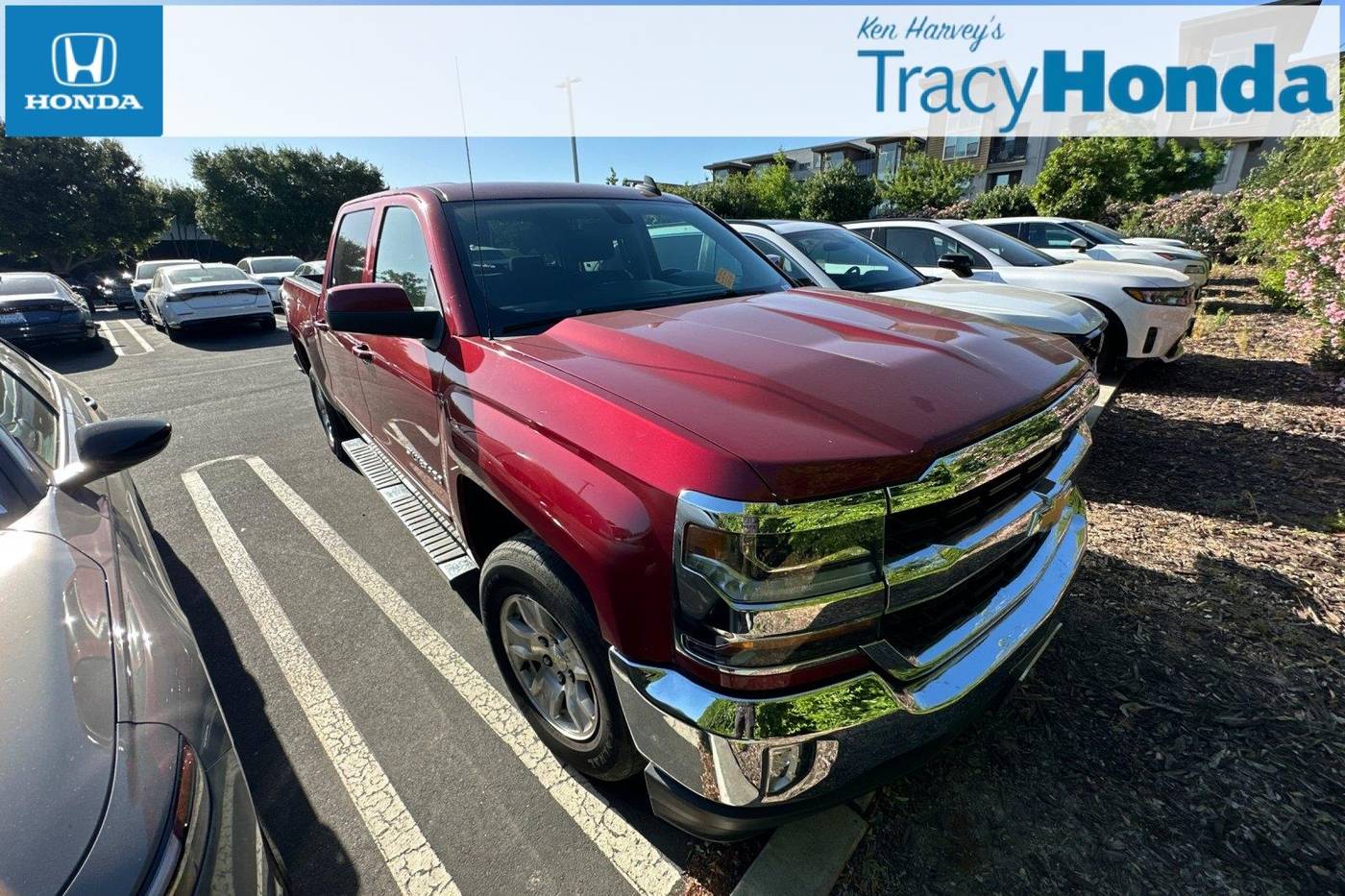 2018 Chevrolet Silverado 1500 LT — Pickup Truck — 87,906 mi — Tracy, CA