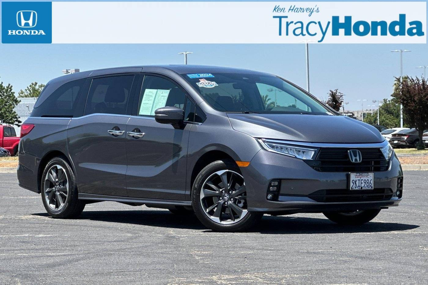 2024 Honda Odyssey Elite — Minivan — 9,857 mi — Tracy, CA