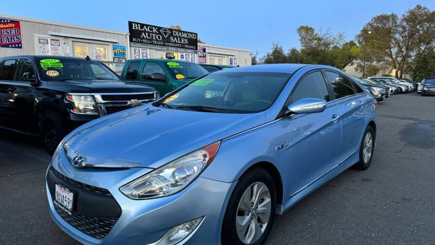 2013 Hyundai Sonata Hybrid Base — Sedan — 140,273 mi — Rancho Cordova, CA