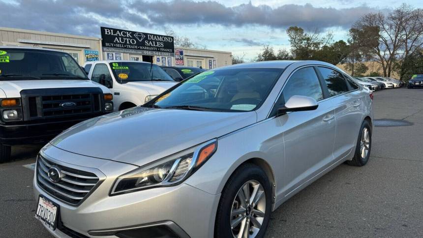 2016 Hyundai Sonata SE — Sedan — 122,436 mi — Rancho Cordova, CA