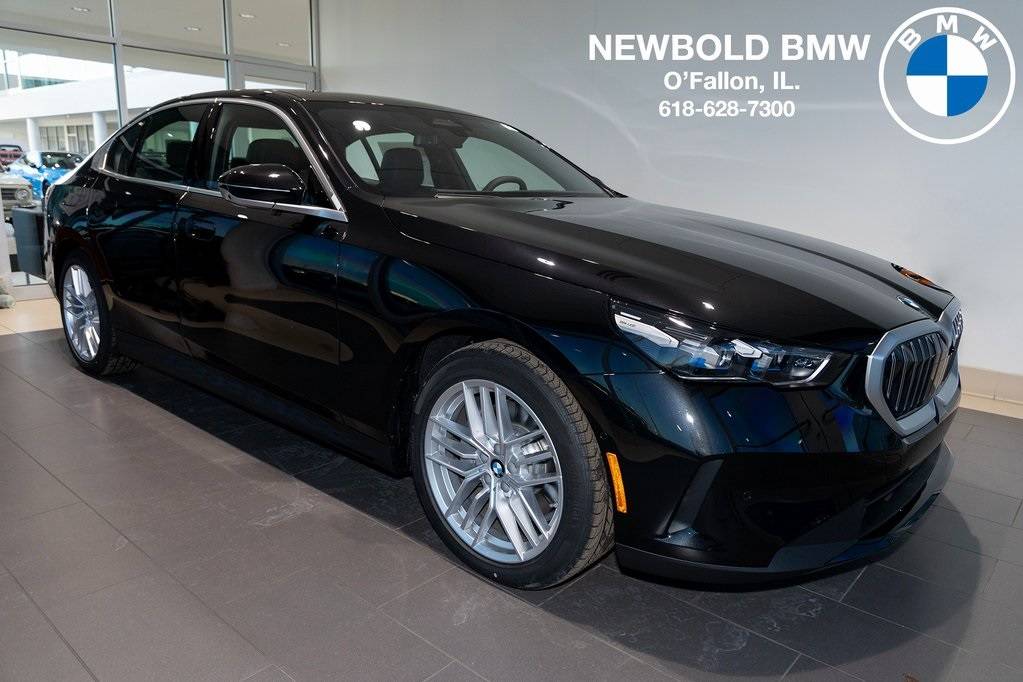 2025 BMW 5 Series 530i — Sedan — 1,575 mi — O'Fallon, IL
