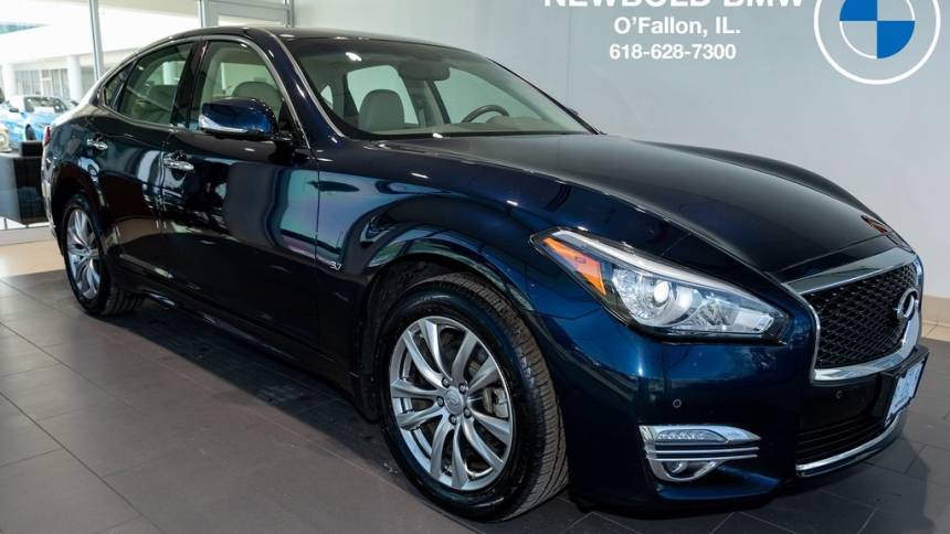 2016 INFINITI Q70 3.7x — Sedan — 100,160 mi — O'Fallon, IL