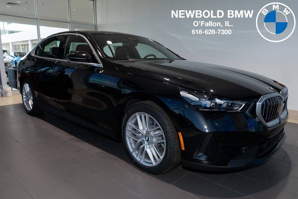 2025 BMW 5 Series 530i — Sedan — 3,610 mi — O'Fallon, IL