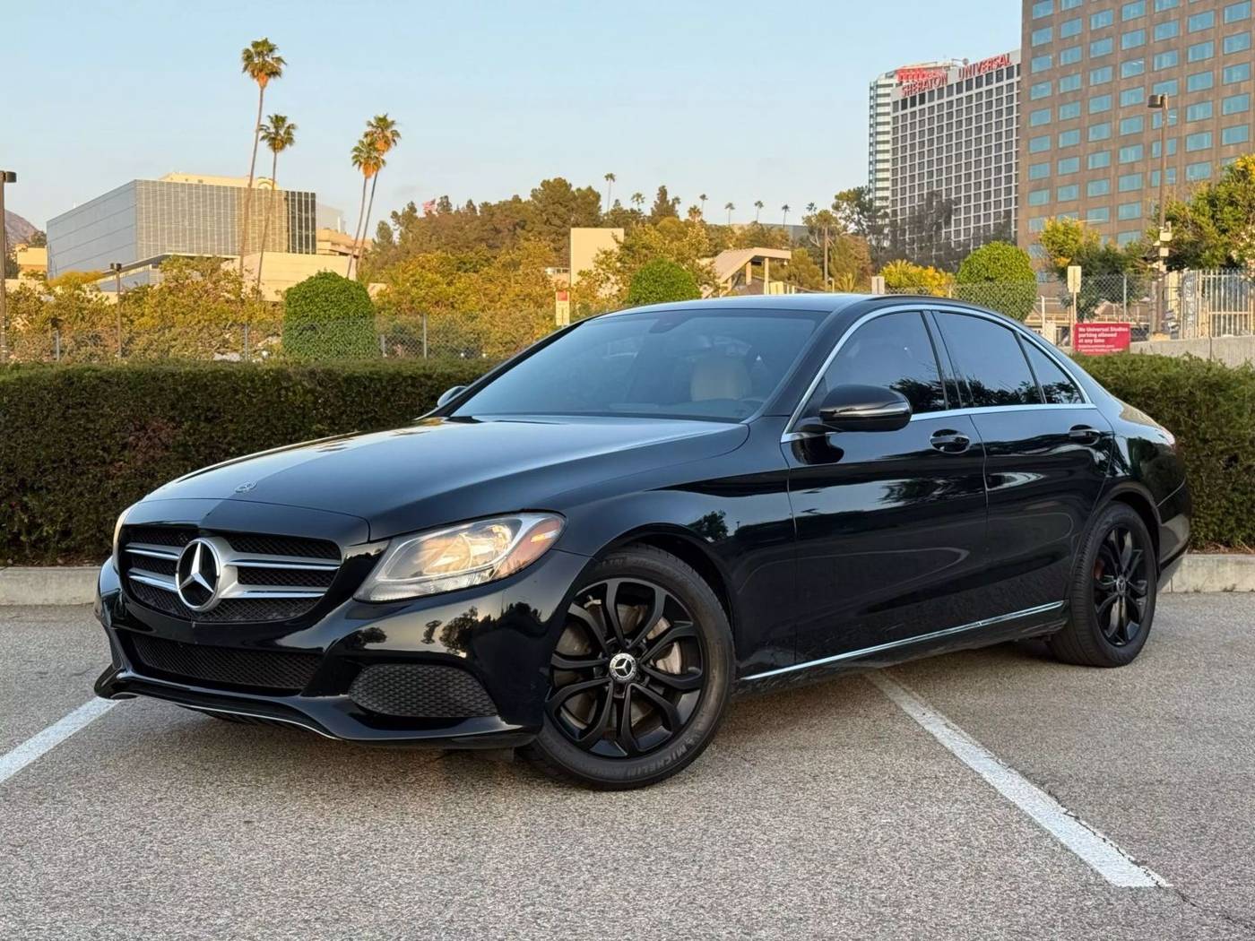 2018 Mercedes-Benz C-Class C 300 — Sedan — 90,323 mi — Los Angeles, CA