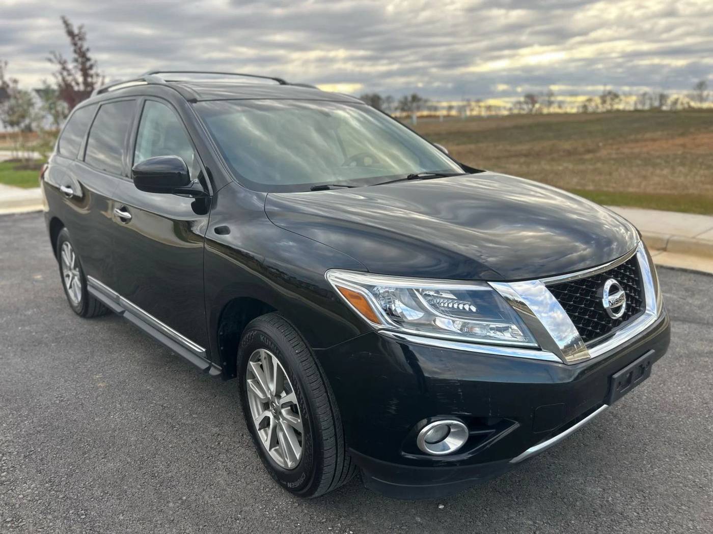2013 Nissan Pathfinder SL — SUV — 132,172 mi — RANSON, WV