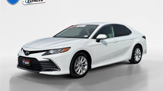 2022 Toyota Camry LE — Sedan — 52,600 mi — Indio, CA