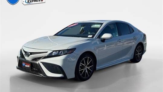 2024 Toyota Camry SE — Sedan — 32,952 mi — Indio, CA