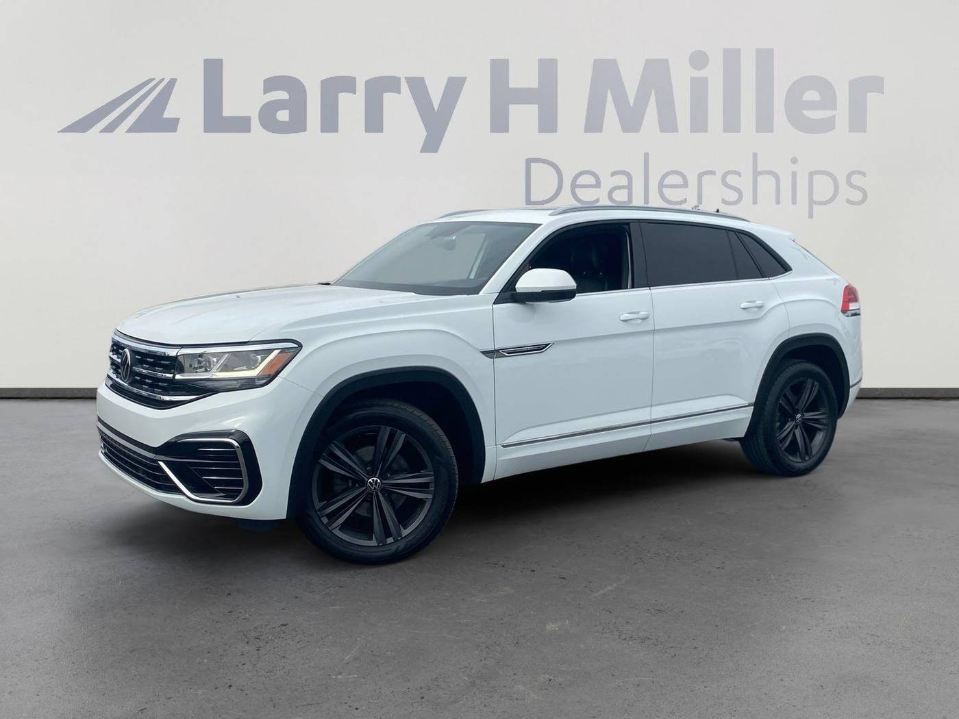 2021 Volkswagen Atlas Cross Sport SE with Technology R-Line — SUV — 59,422 mi — Avondale, AZ