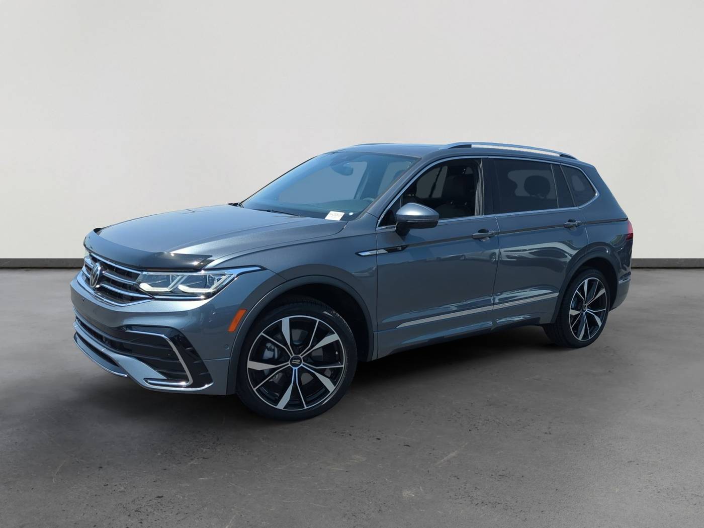 2024 Volkswagen Tiguan SEL R-Line — SUV — 15,997 mi — Avondale, AZ