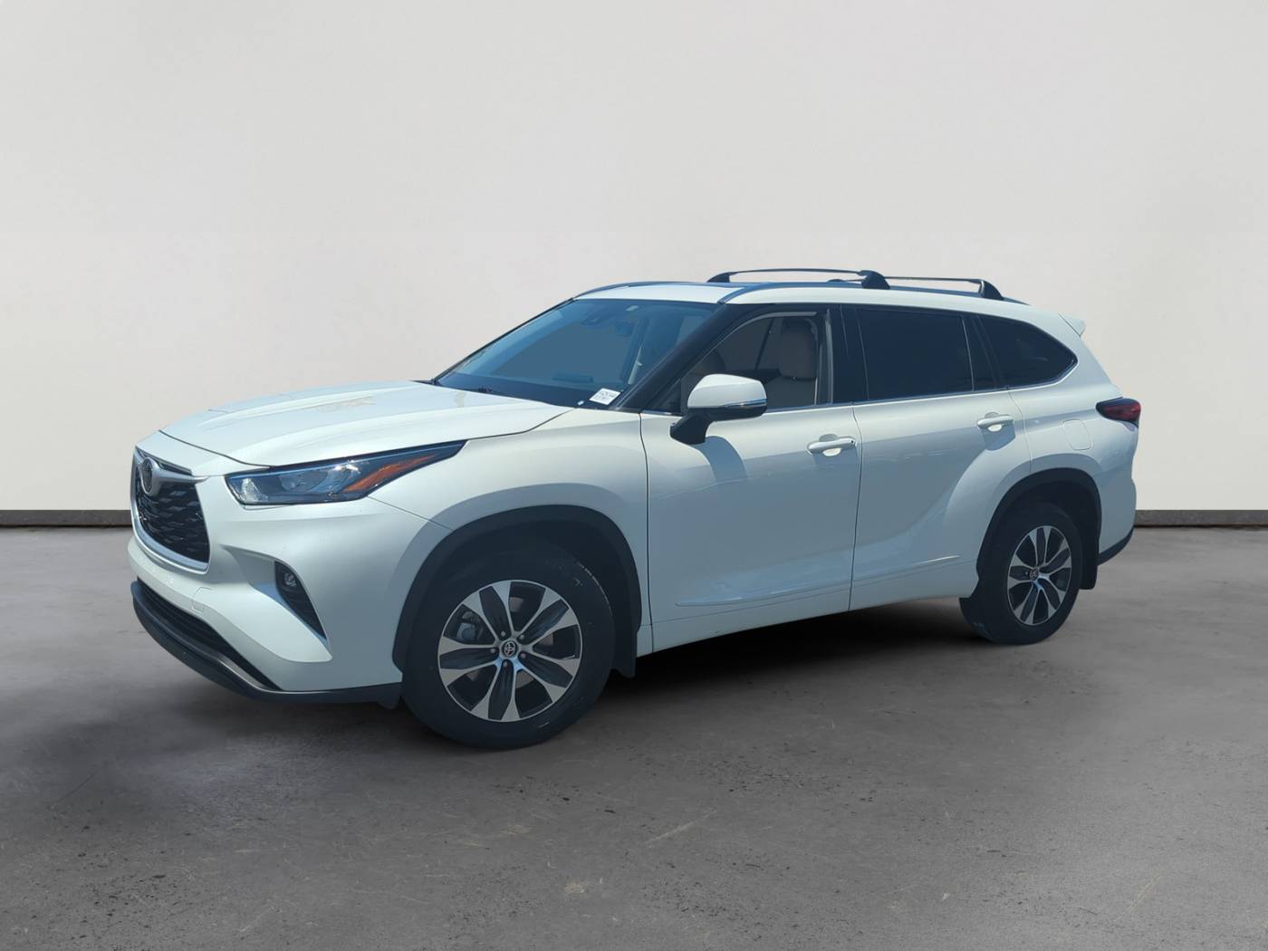 2020 Toyota Highlander XLE — SUV — 88,869 mi — Avondale, AZ