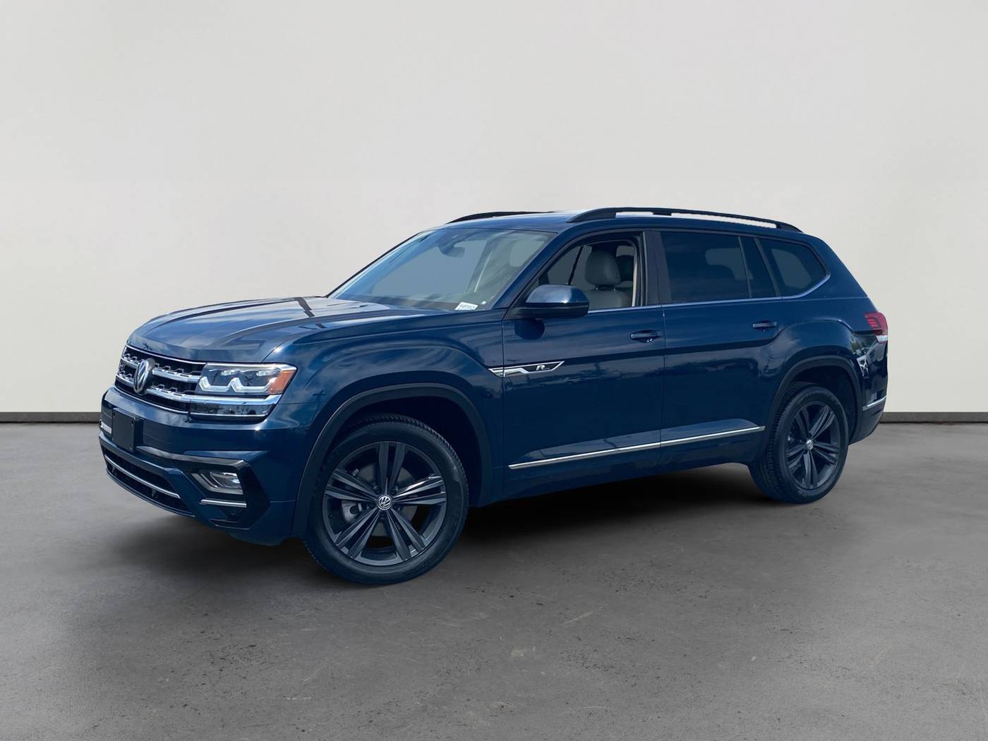 2020 Volkswagen Atlas SE with Technology R-Line — SUV — 49,789 mi — Avondale, AZ