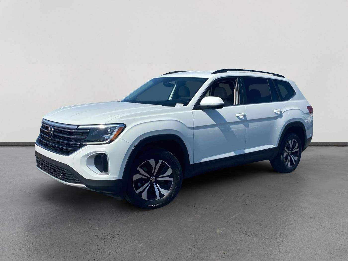 2024 Volkswagen Atlas SE — SUV — 17,940 mi — Avondale, AZ