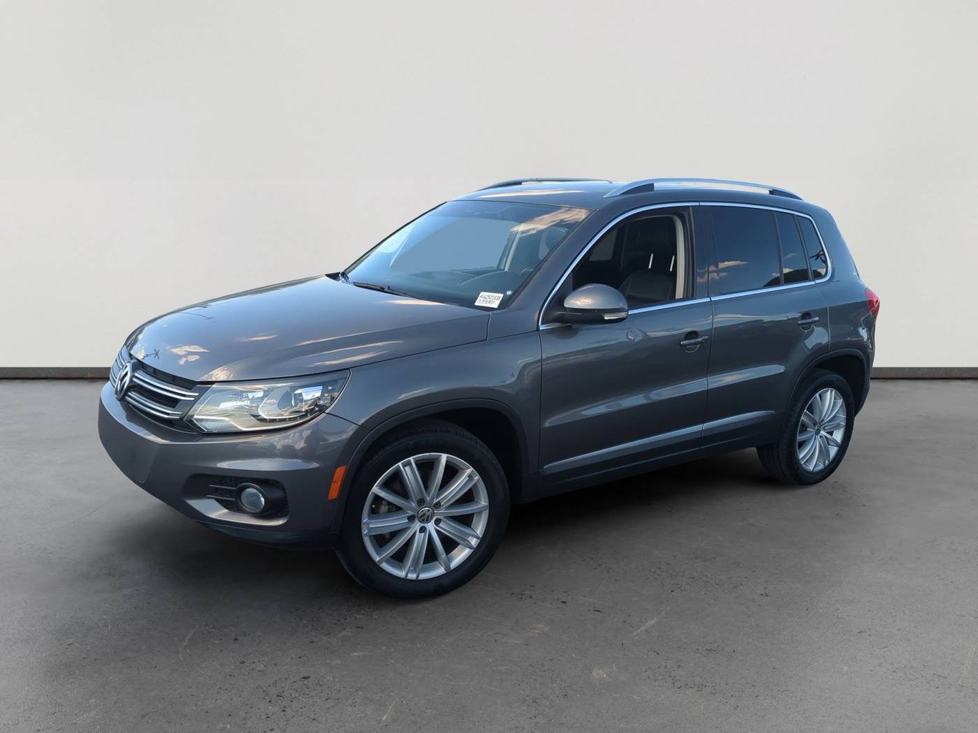 2016 Volkswagen Tiguan SE — SUV — 57,156 mi — Avondale, AZ