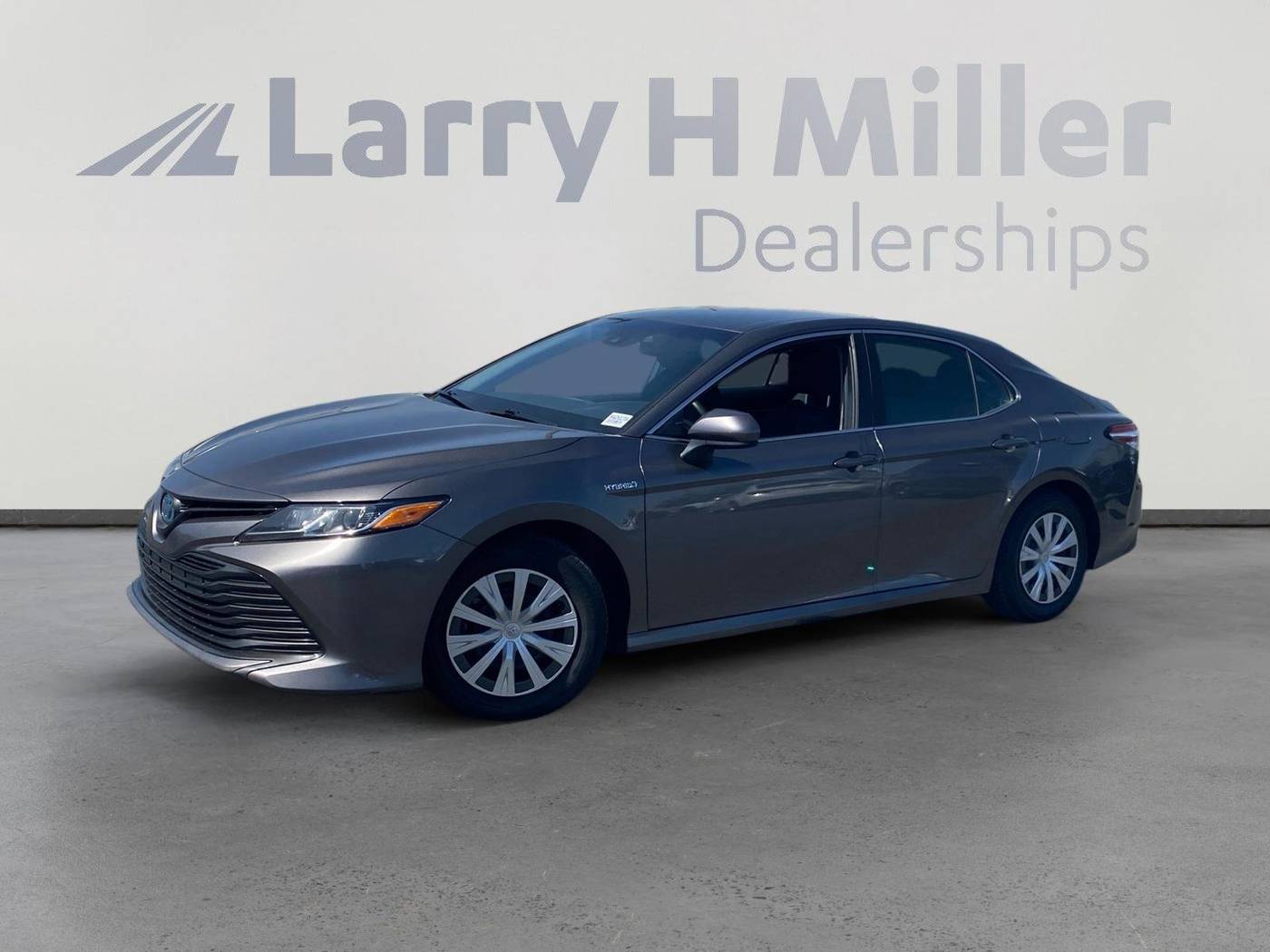 2020 Toyota Camry Hybrid LE — Sedan — 135,000 mi — Avondale, AZ