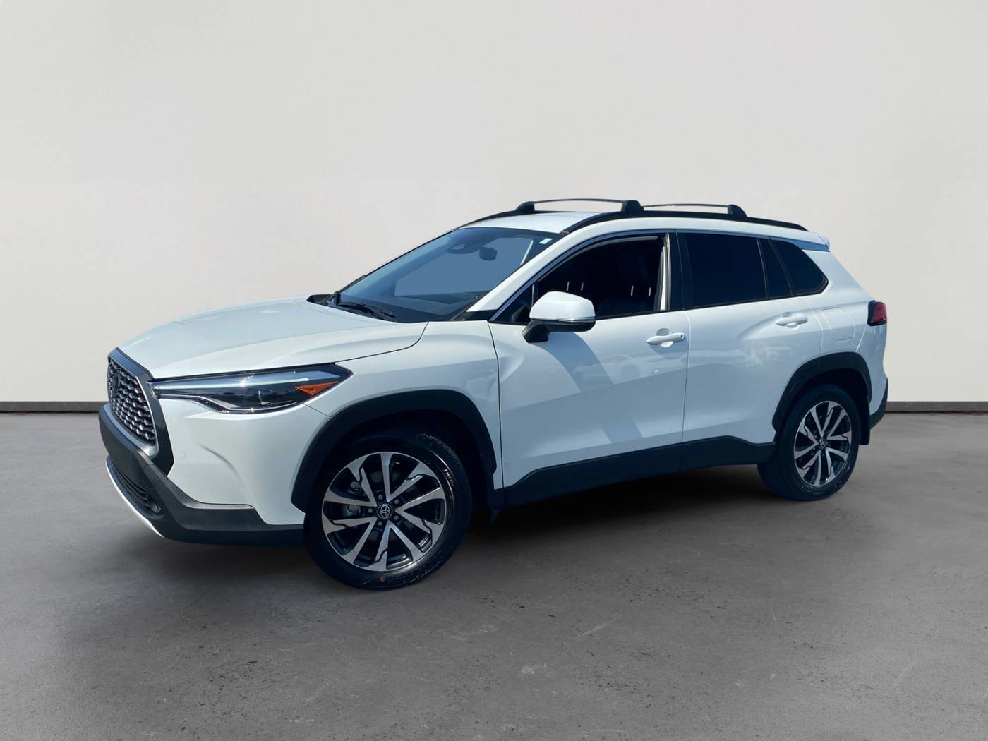 2024 Toyota Corolla Cross XLE — SUV — 26,817 mi — Avondale, AZ