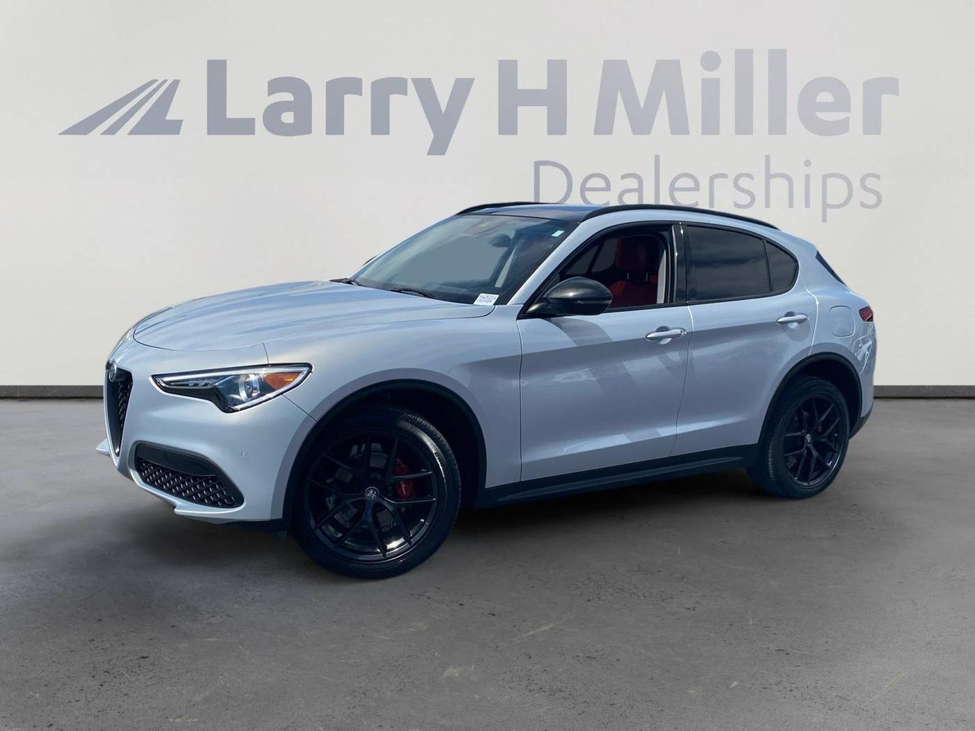 2020 Alfa Romeo Stelvio Standard — SUV — 13,985 mi — Avondale, AZ
