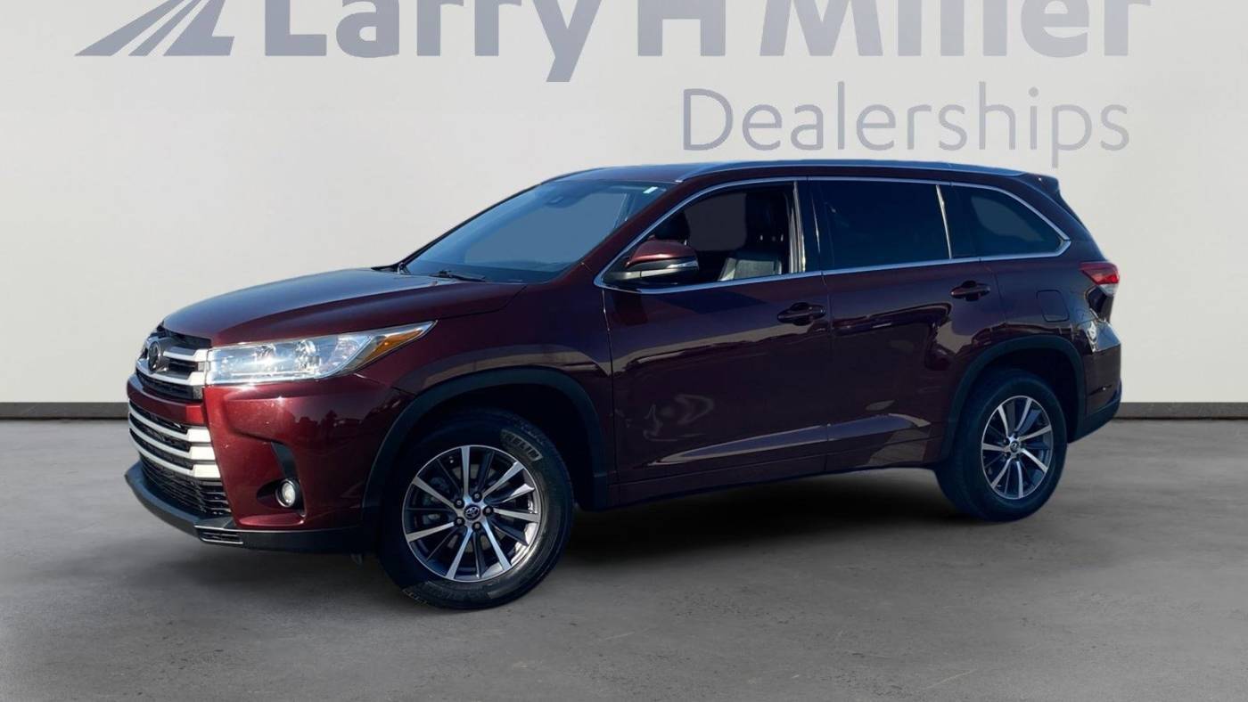 2017 Toyota Highlander XLE — SUV — 95,801 mi — Avondale, AZ