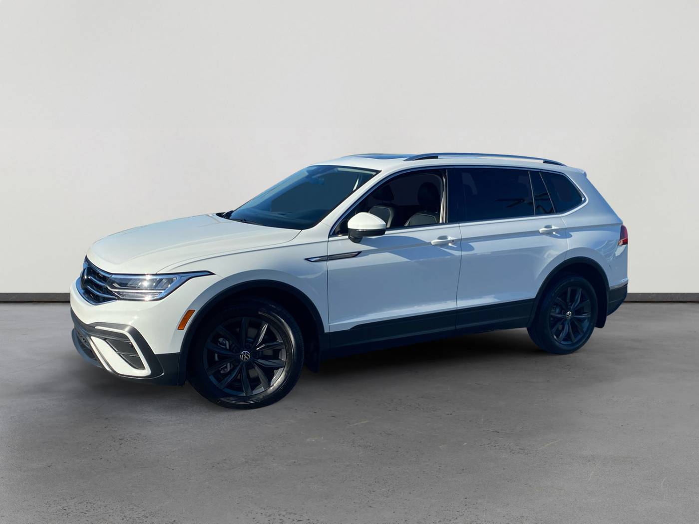 2024 Volkswagen Tiguan SE — SUV — 16,331 mi — Avondale, AZ