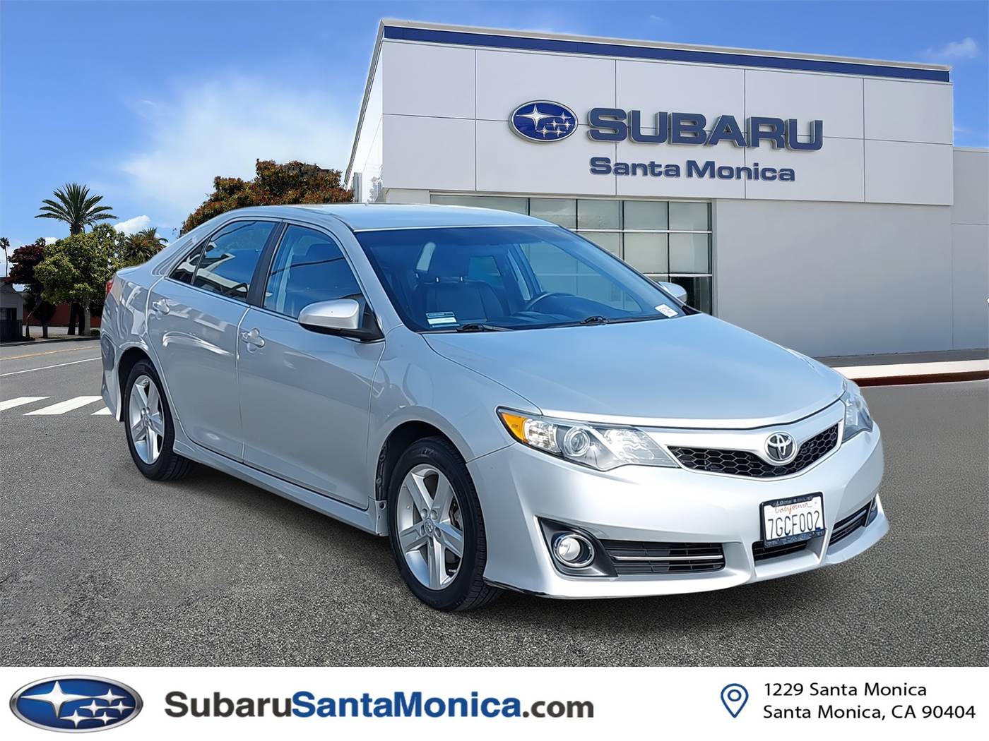 2014 Toyota Camry L — Sedan — 156,655 mi — Santa Monica, CA