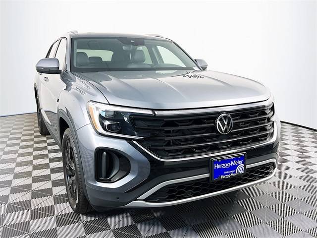 2025 Volkswagen Atlas Cross Sport SE 4Motion