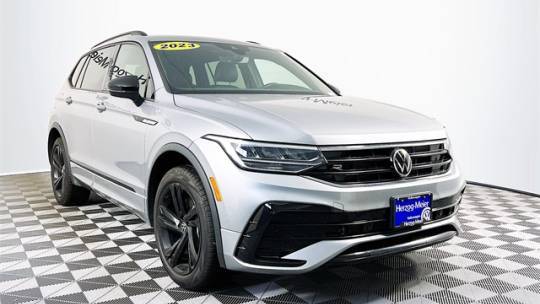 2023 Volkswagen Tiguan SE R-Line Black — SUV — 8,833 mi — Beaverton, OR