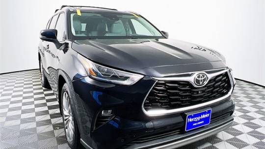2022 Toyota Highlander Platinum — SUV — 67,428 mi — Beaverton, OR