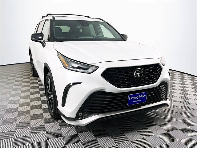2022 Toyota Highlander XSE — SUV — 17,898 mi — Beaverton, OR