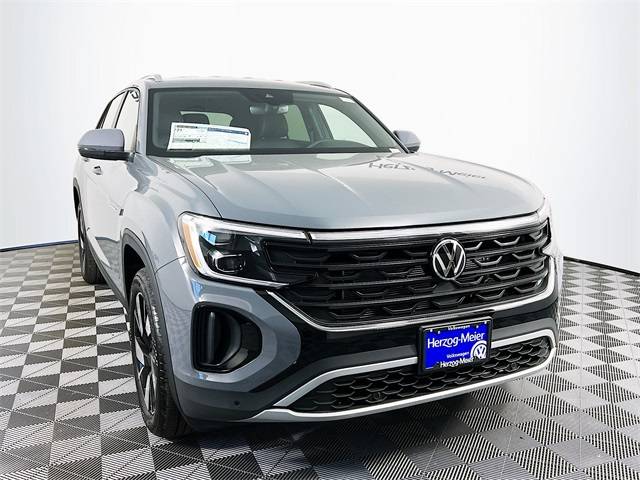 2025 Volkswagen Atlas Cross Sport SE 4Motion