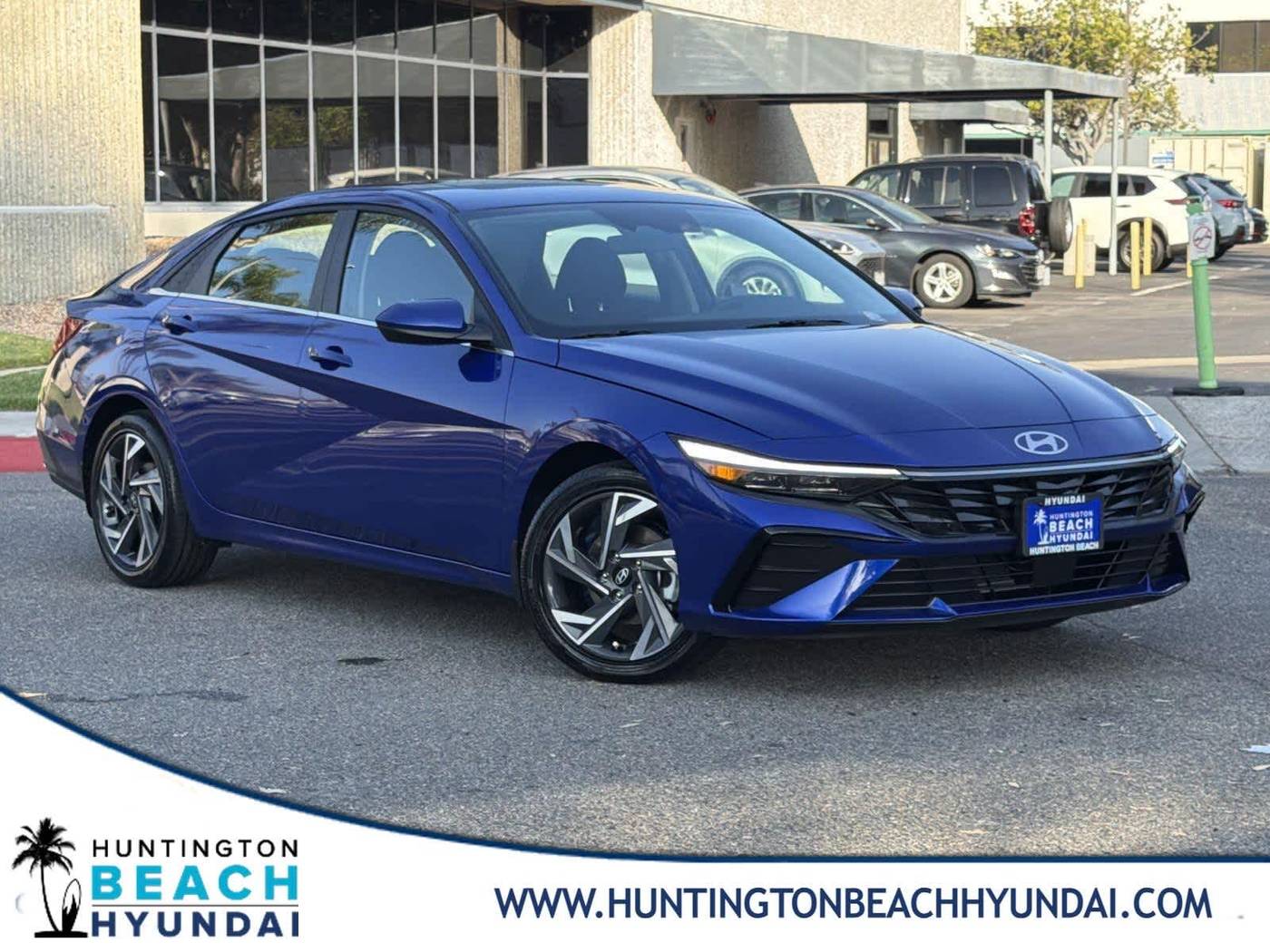 2025 Hyundai Elantra SEL Convenience — Sedan — 36 mi — Huntington Beach, CA