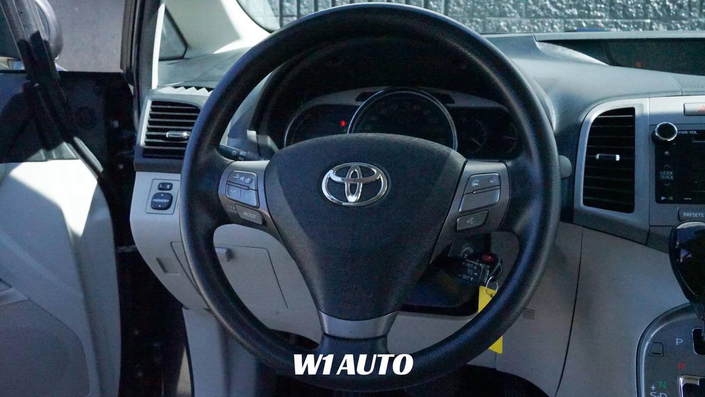 2011 Toyota Venza Base — SUV — 163,546 mi — Los Angeles, CA