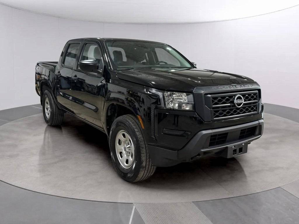 2022 Nissan Frontier S — Pickup Truck — 28,574 mi — Waukesha, WI
