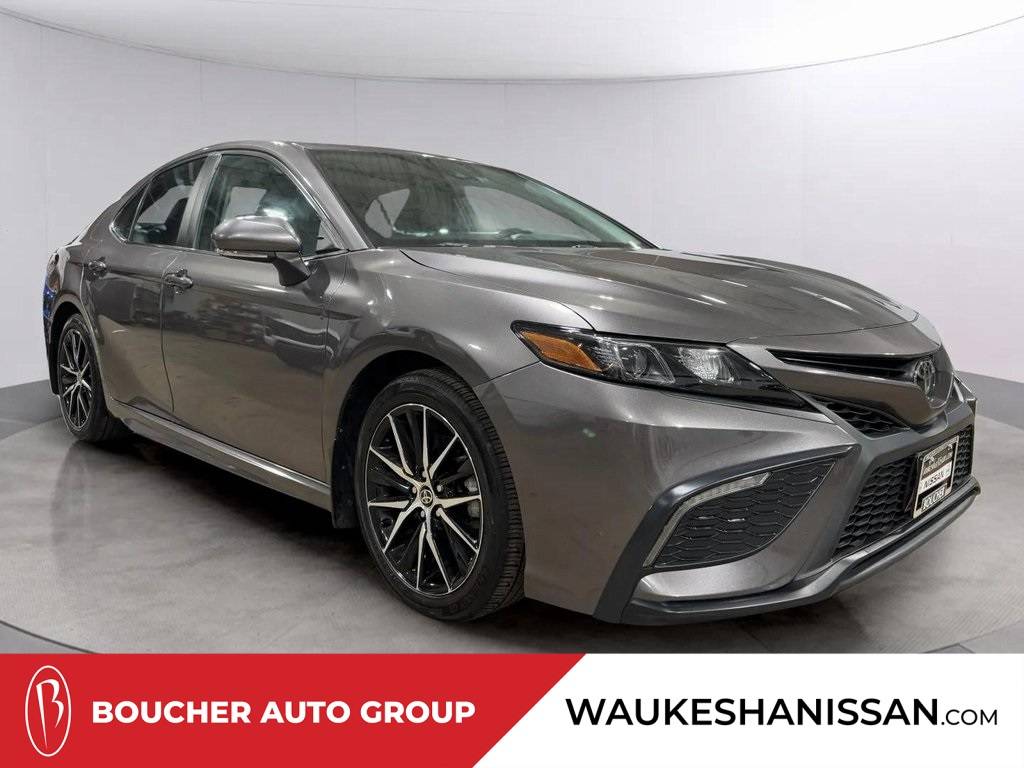 2022 Toyota Camry SE — Sedan — 65,297 mi — Waukesha, WI