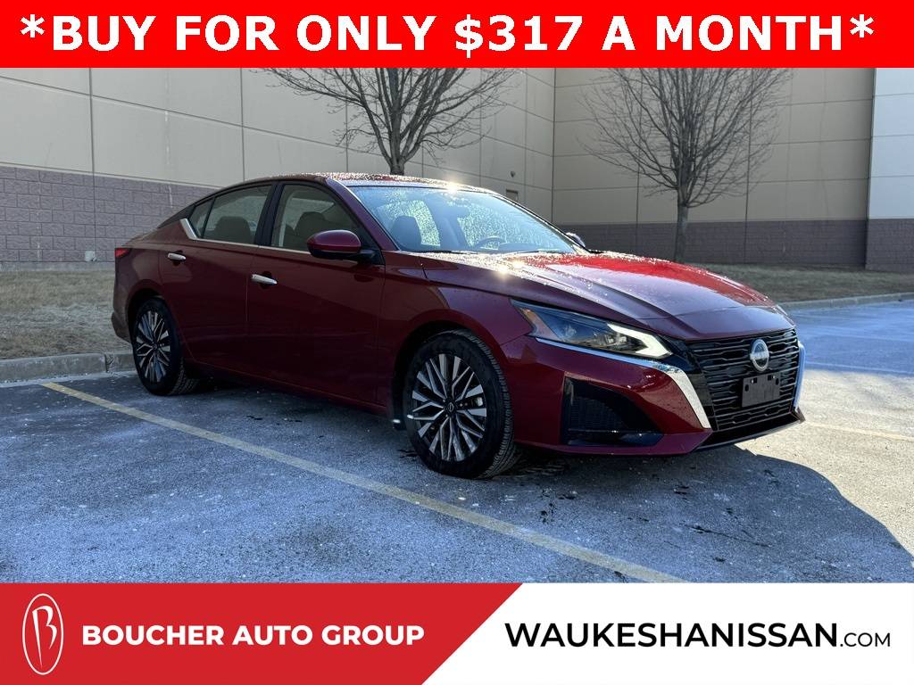 2023 Nissan Altima SV — Sedan — 17,792 mi — Waukesha, WI