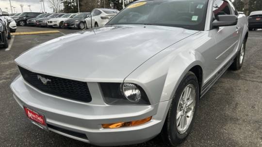 2007 Ford Mustang Deluxe — Coupe — 106,828 mi — Burien, WA