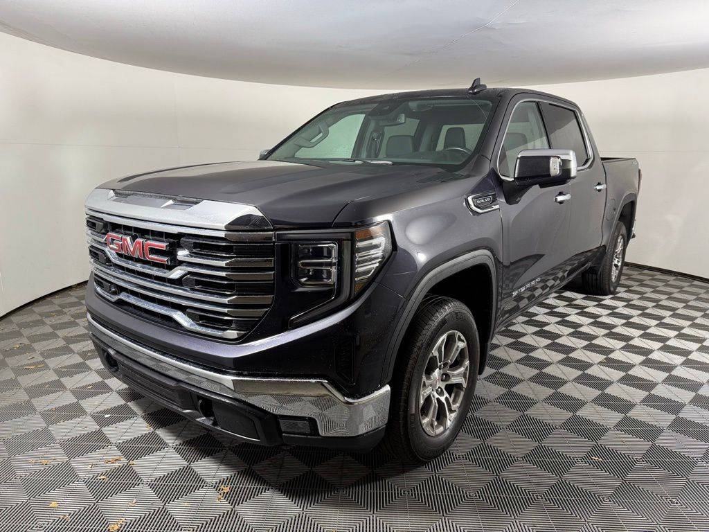 2022 GMC Sierra 1500 SLT — Pickup Truck — 23,747 mi — Morrow, GA