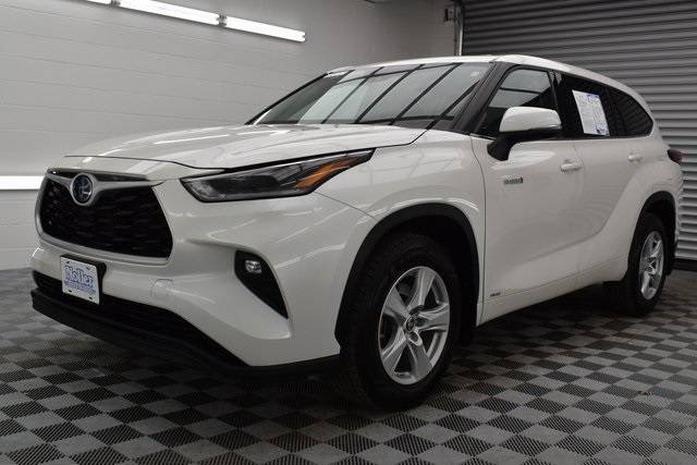 2021 Toyota Highlander Hybrid LE — SUV — 71,632 mi — Lawrence, KS