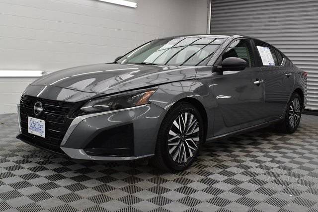 2024 Nissan Altima SV — Sedan — 21,550 mi — Lawrence, KS