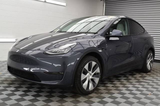 2021 Tesla Model Y Long Range — SUV — 28,859 mi — Lawrence, KS