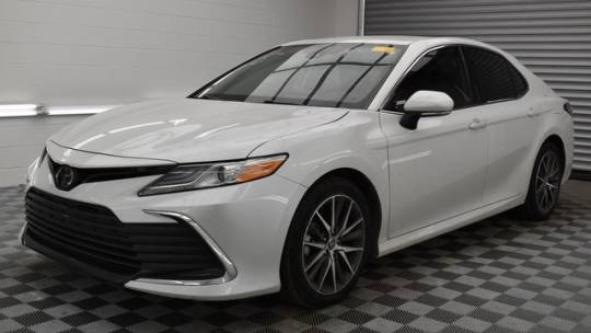 2023 Toyota Camry XLE — Sedan — 40,394 mi — Lawrence, KS