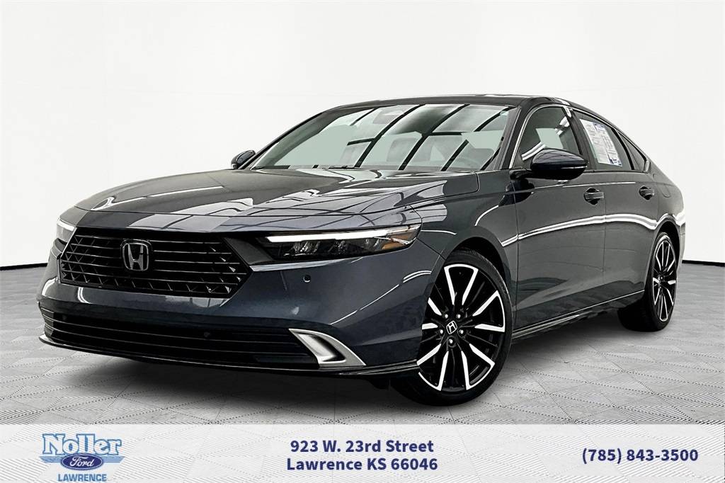 2023 Honda Accord Hybrid Touring — Sedan — 32,501 mi — Lawrence, KS