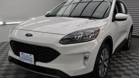 2022 Ford Escape Titanium — SUV — 39,452 mi — Lawrence, KS