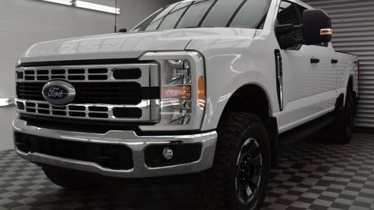 2023 Ford Super Duty F-250 XLT — Pickup Truck — 27,603 mi — Lawrence, KS