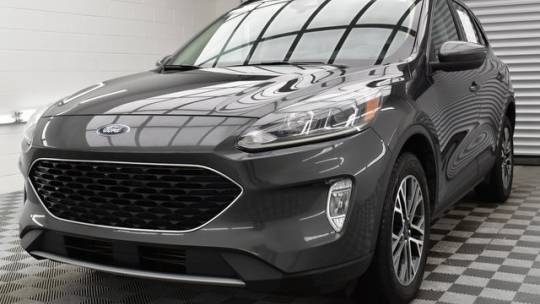 2020 Ford Escape SEL — SUV — 121,768 mi — Lawrence, KS
