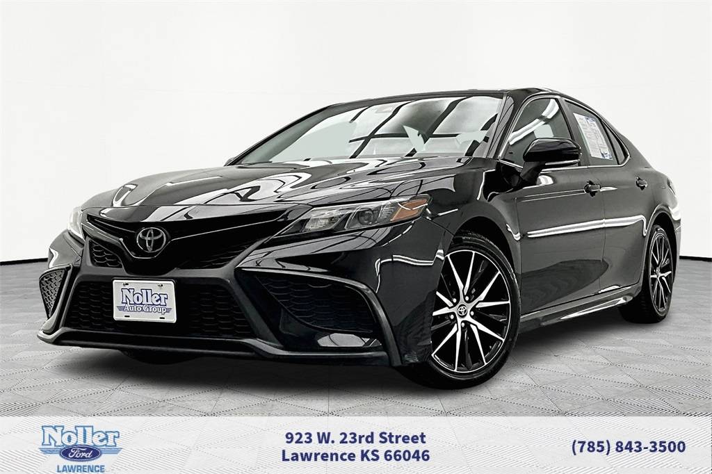 2023 Toyota Camry SE — Sedan — 63,290 mi — Lawrence, KS