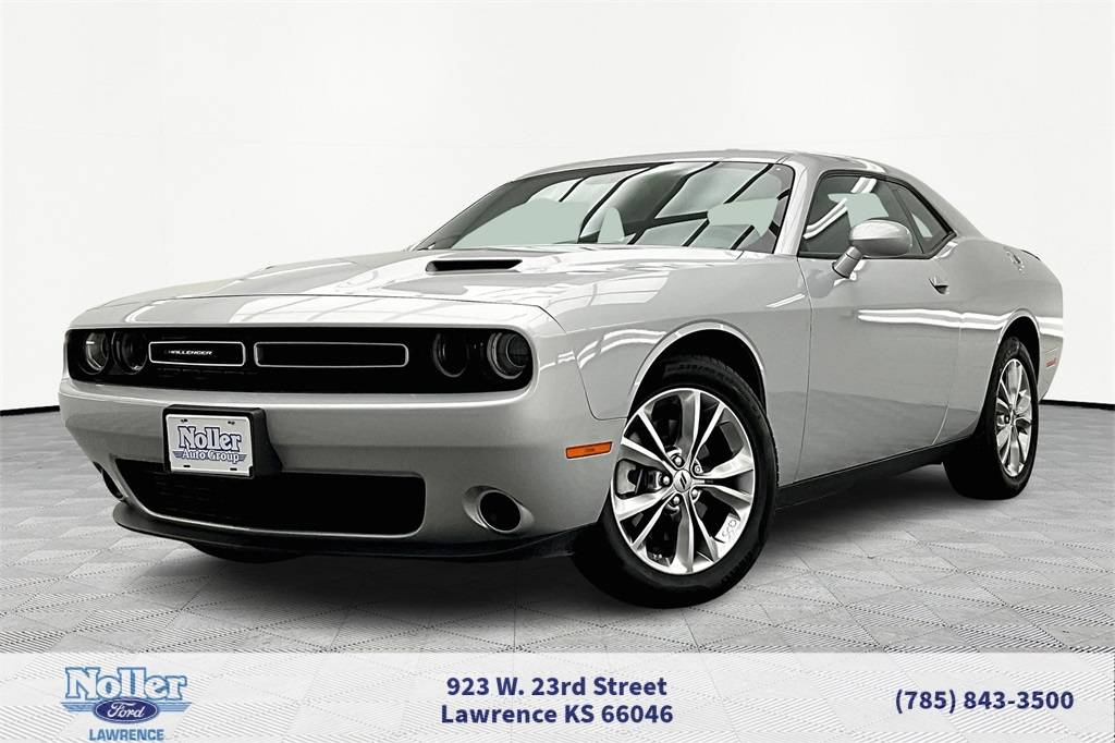 2023 Dodge Challenger SXT — Coupe — 29,146 mi — Lawrence, KS