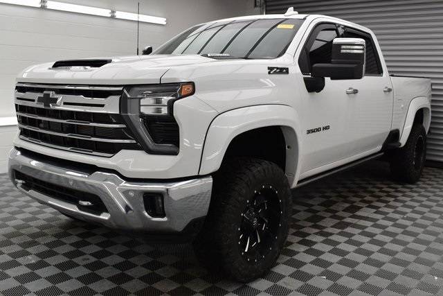 2024 Chevrolet Silverado 3500HD LTZ — Pickup Truck — 19,126 mi — Lawrence, KS