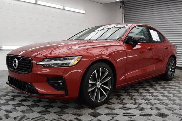 2022 Volvo S60 Momentum — Sedan — 16,043 mi — Lawrence, KS