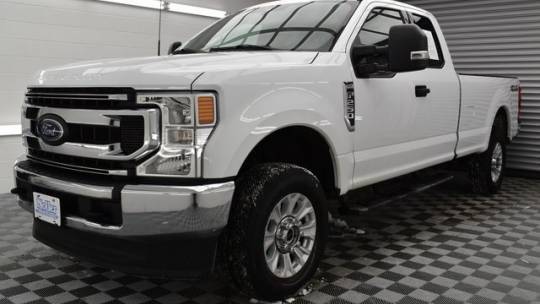 2022 Ford Super Duty F-250 XLT — Pickup Truck — 10,974 mi — Lawrence, KS